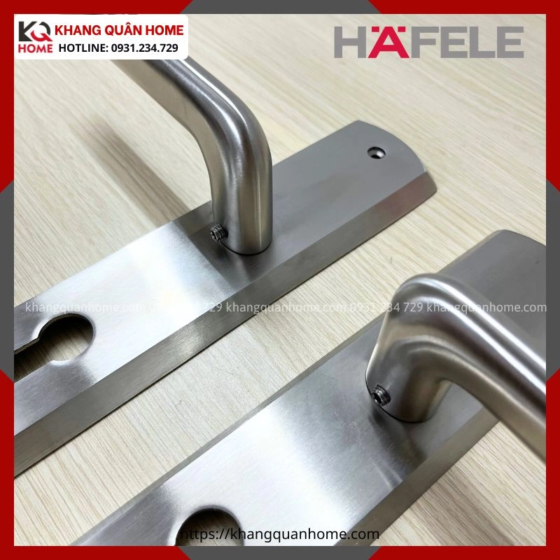Hình Thực Tế Tay Nắm Gạt Cửa Chính Đế Dài Hafele 903.98.469