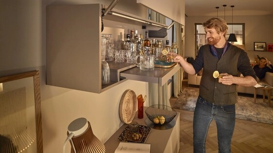 Khóa kệ kéo | Blum