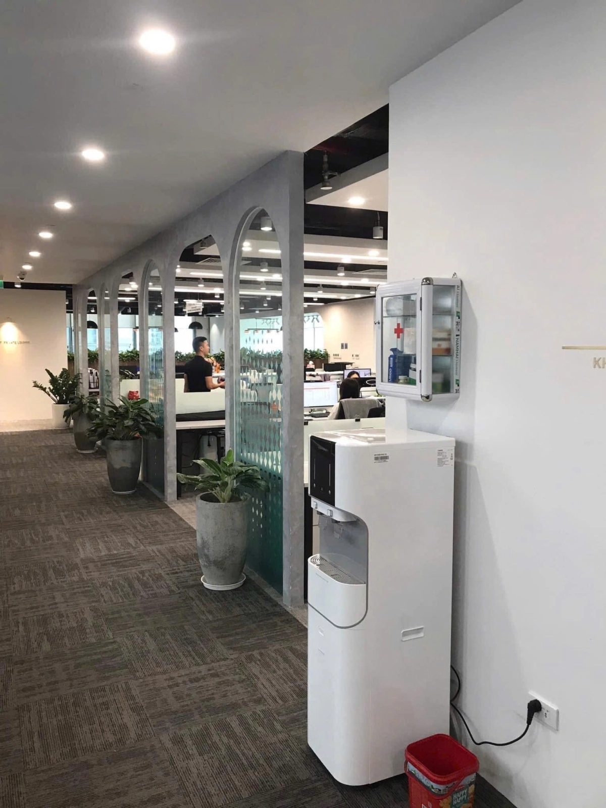 Hình Thực Tế Máy lọc nước nóng lạnh Coway Core CHP-671R - Cây tủ đứng