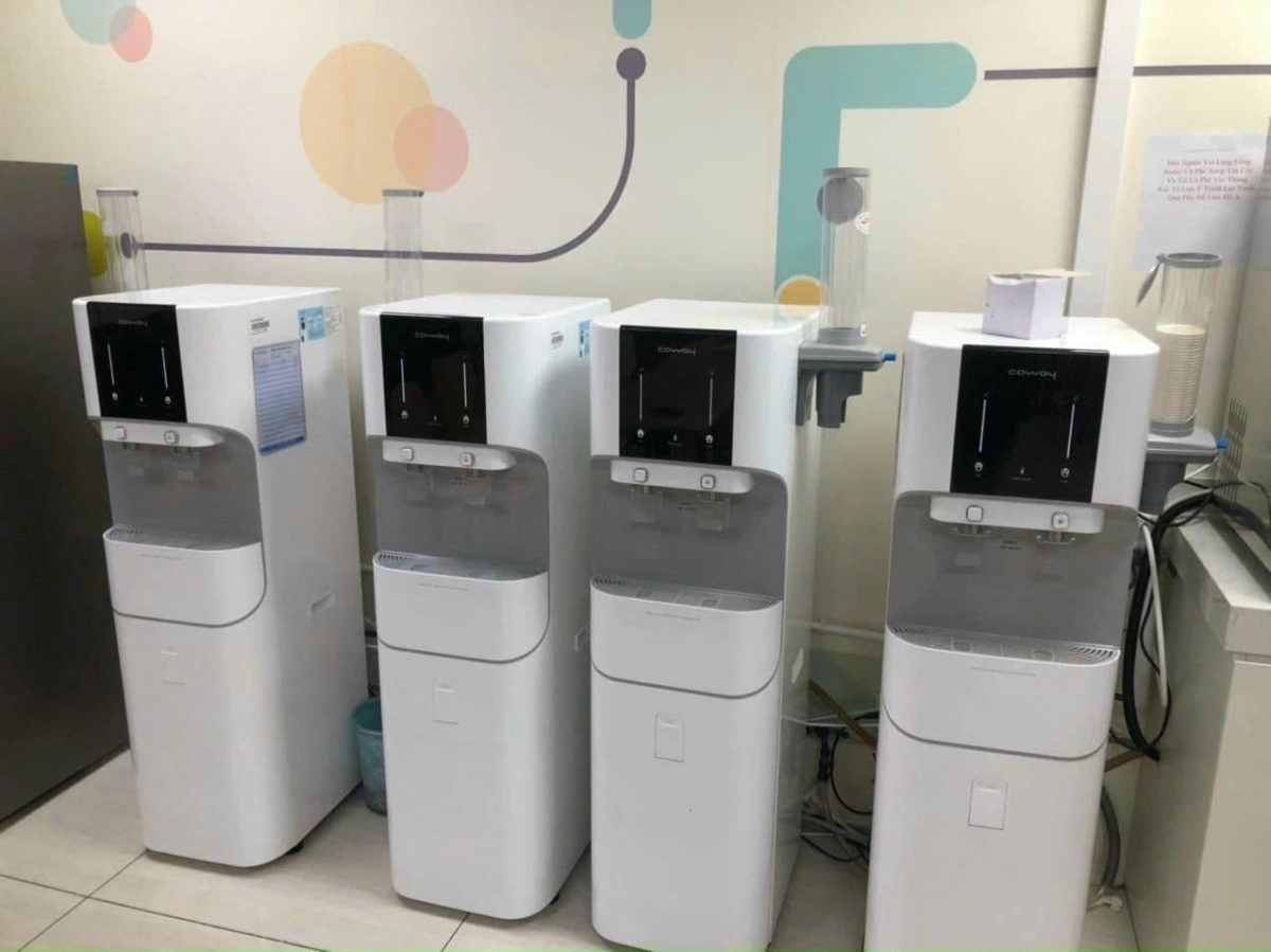 Hình Thực Tế Máy lọc nước nóng lạnh Coway Core CHP-671R - Cây tủ đứng
