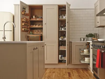 CỬA MỞ BẢN LỀ HAY NGĂN KÉO, LỰA CHỌN NÀO ƯU VIỆT HƠN CHO TỦ BẾP?