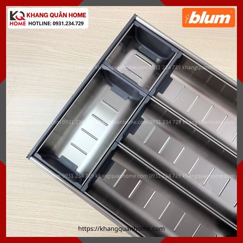 KHAY CHIA MUỖNG ĐŨA BLUM BI3 285MM ZHI.437BI3 4403600