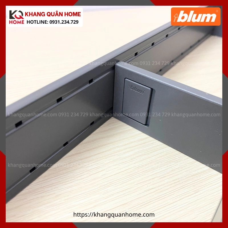 KHAY CHIA MUỖNG ĐŨA BLUM RS1 XÁM ĐẬM R100MM ZC7S500RS1 8693820
