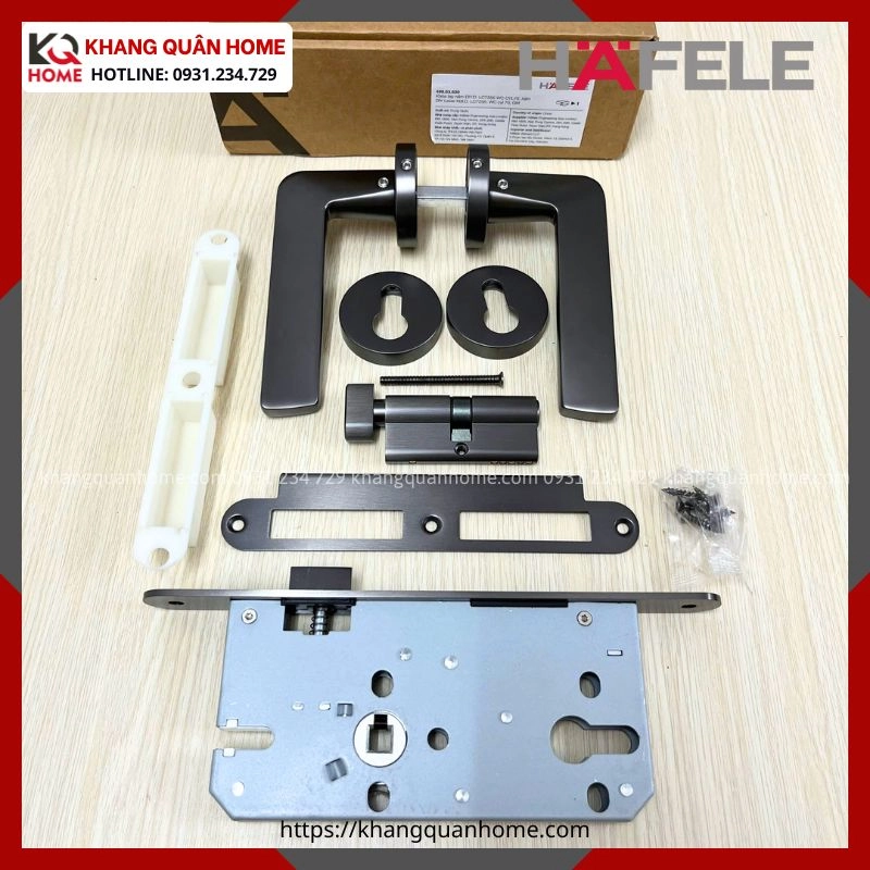 Hình Thực Tế Khóa Tay Nắm Cửa Vệ Sinh DIY Set D Hafele 499.63.630 Ánh Kim Súng