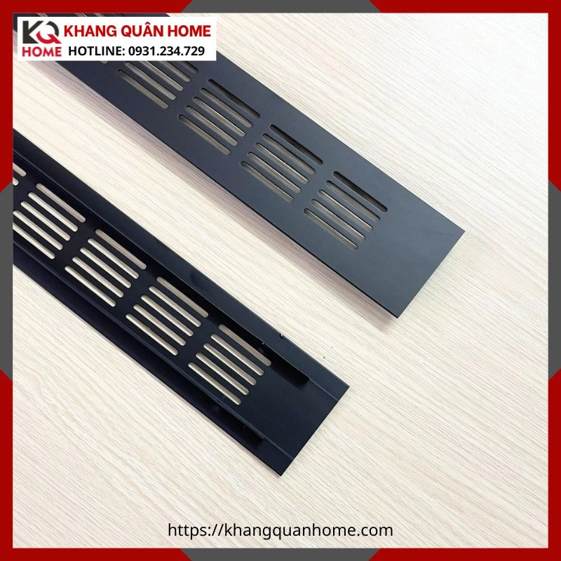 khe thoát nhiệt màu inox