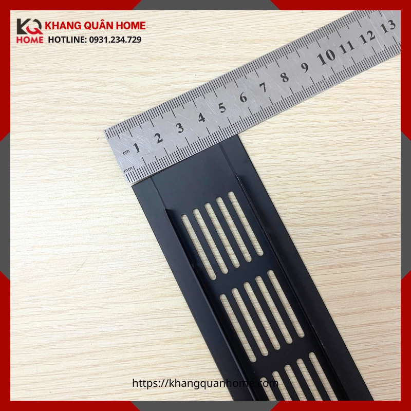 Khe Thoát Nhiệt, Tấm Thông gió Tủ Bếp Dài 400x50mm Màu Đen