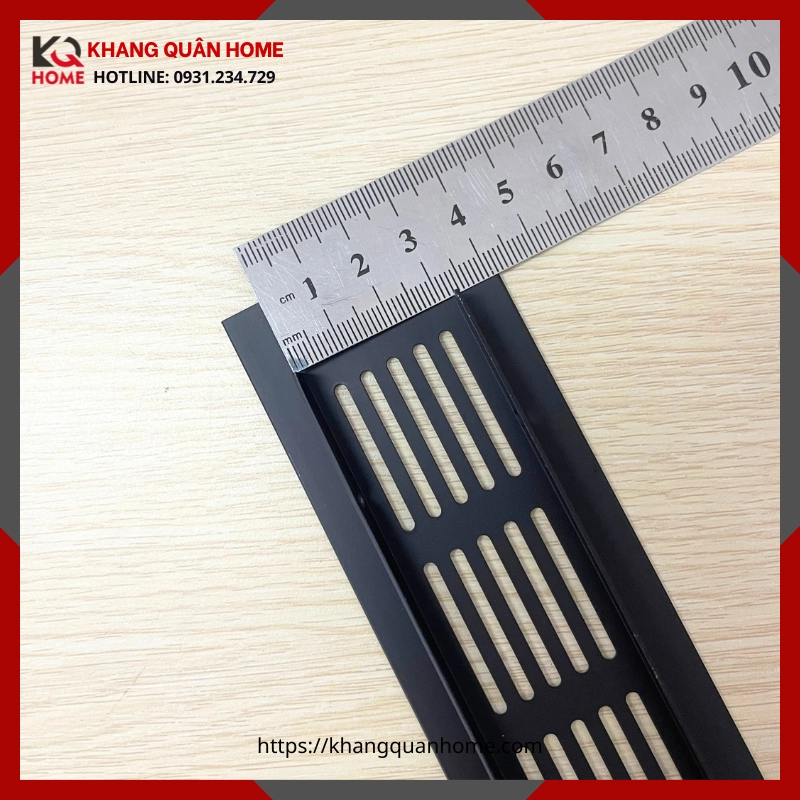 Khe Thoát Nhiệt, Tấm Thông gió Tủ Bếp Dài 400x50mm Màu Đen