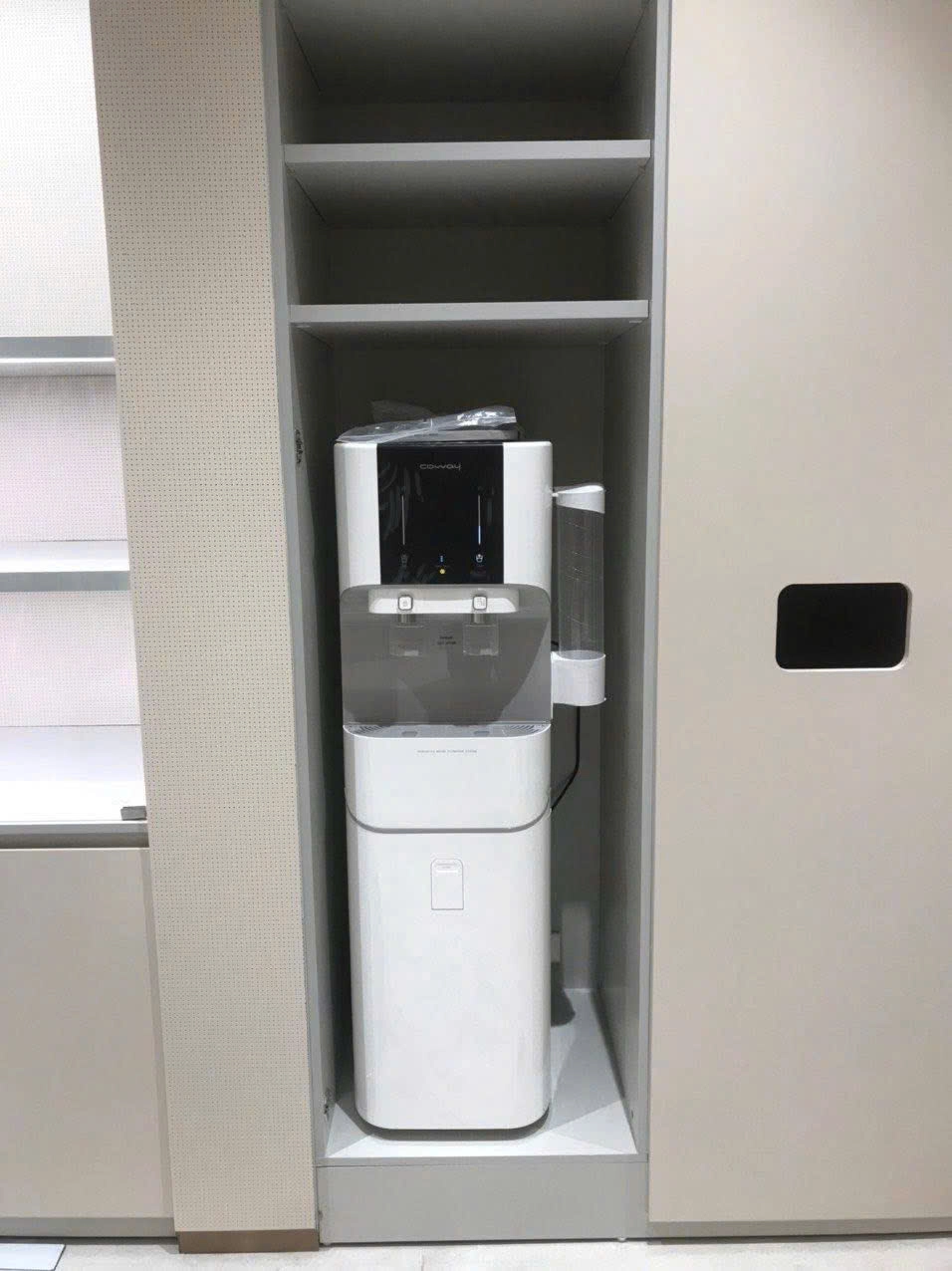 Hình Thực Tế Máy lọc nước nóng lạnh Coway Core CHP-671R - Cây tủ đứng