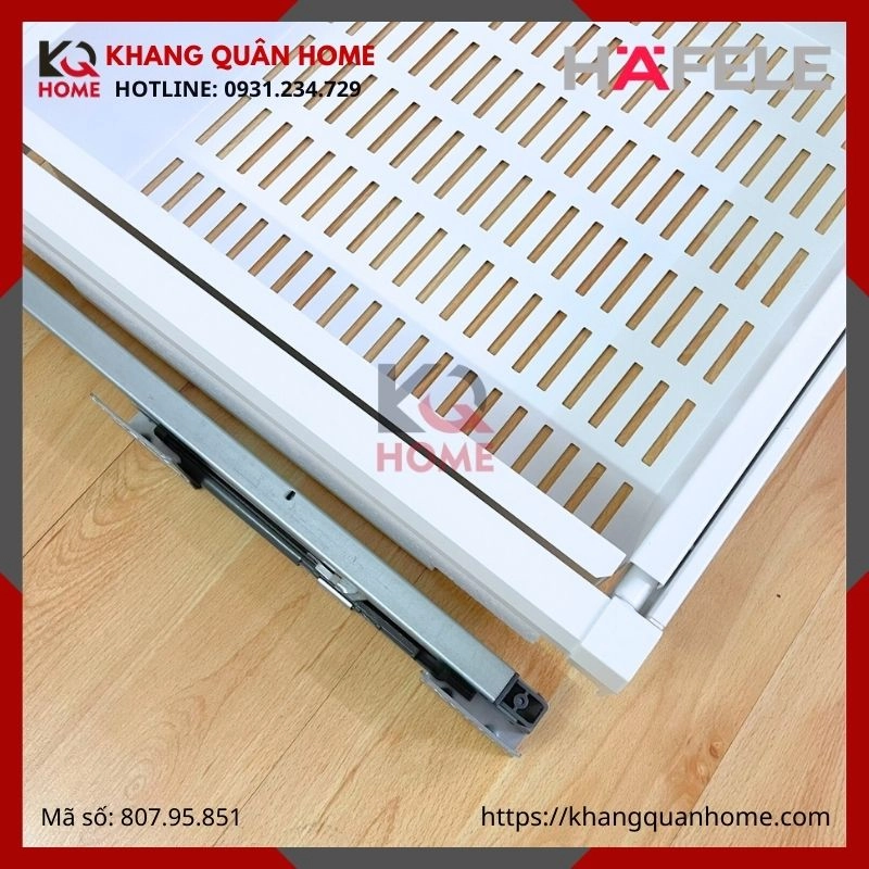 RỔ KIM LOẠI MÀU TRẮNG HAFELE 600 CHO TỦ QUẦN ÁO 807.95.851