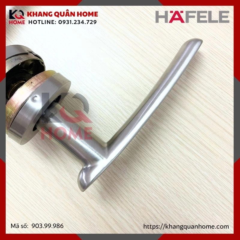 Tay Nắm Gạt Có Nắp Che Cửa Vệ Sinh Hafele 903.99.986
