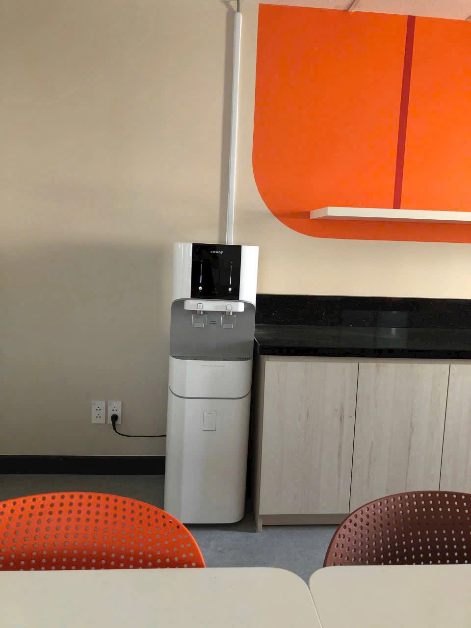 Hình Thực Tế Máy lọc nước nóng lạnh Coway Core CHP-671R - Cây tủ đứng 